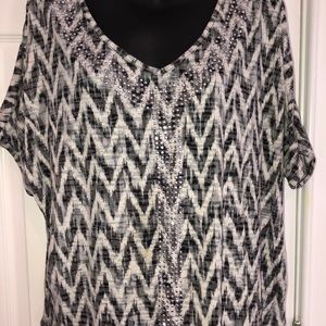 4 for $12 Open Shoulder “Studded” Shirt Size : 2x